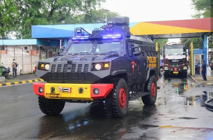 Rantis Baracuda 12 Ton Sebagai Pengendali Massa, Bukan Bunuh Sipil! Images
