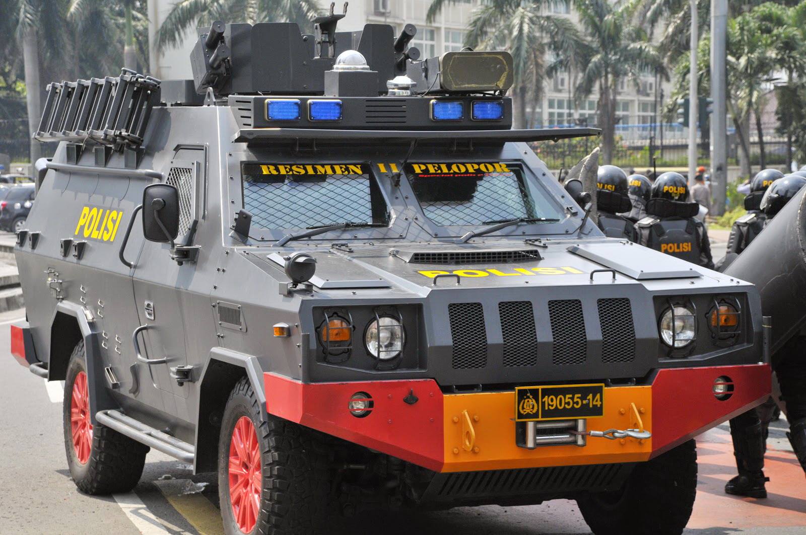 Harga Mahal Rantis Barracuda: Pelindung Bupati Pati, Pembunuh Sipil